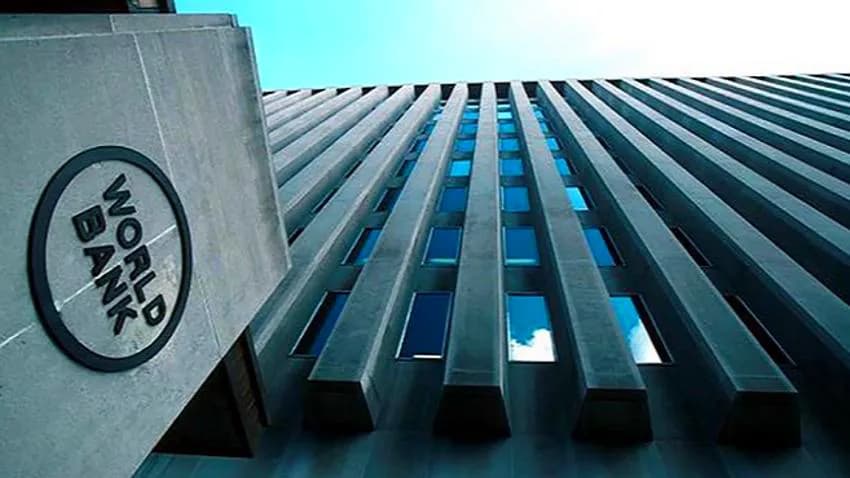 محاولات شكلية لتدارك كارثة غرق اليمن بسبب تراكم الديون الخارجية