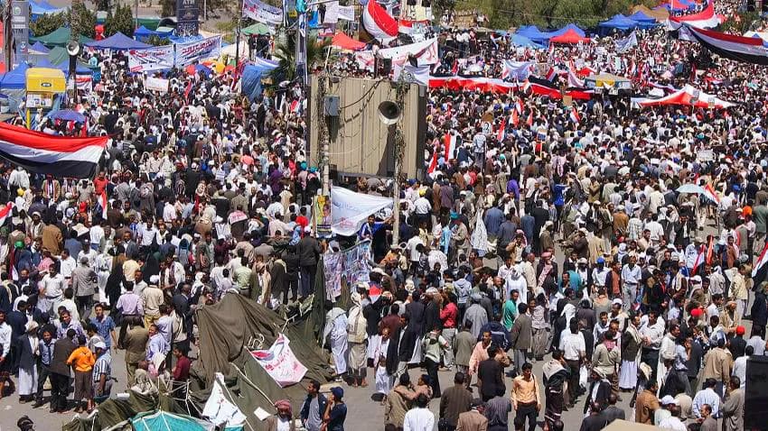 سياسيون ونشطاء في نقاش مفتوح حول "فبراير.. مالها وما عليها"