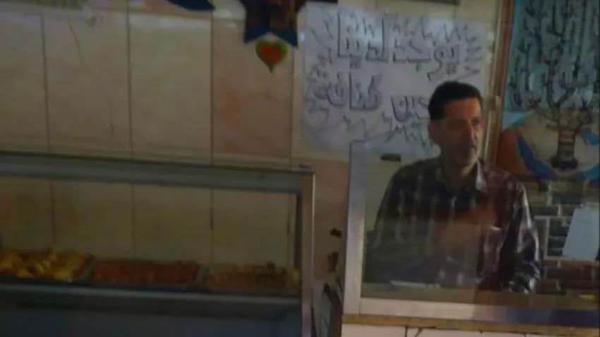 قصة ملهمة.. أشهر حلواني عراقي في العاصمة صنعاء