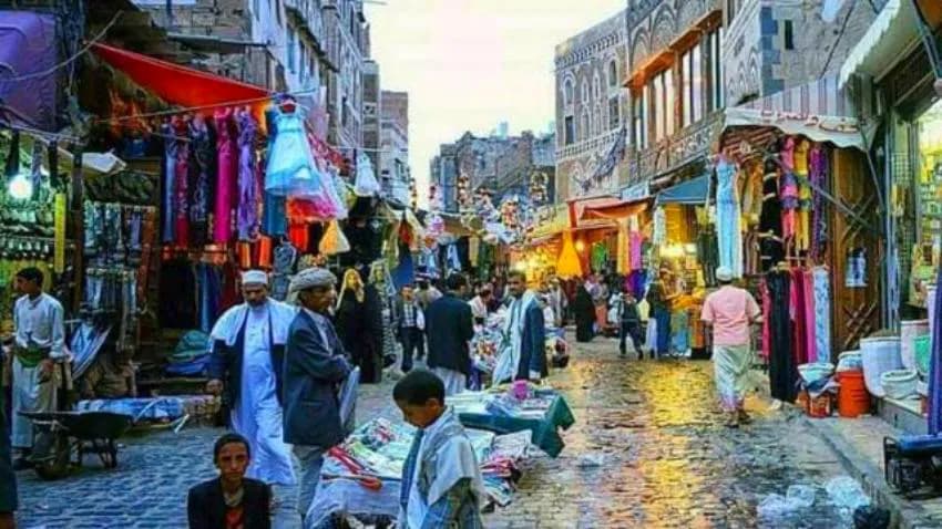 غلاء وجبايات وابتزاز.. هكذا استقبل سكان صنعاء رمضان للمرة التاسعة