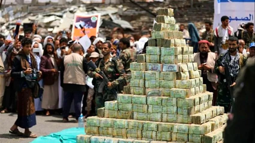 هكذا تستغل مليشيا الحوثي مناسبة اقتراب المولد النبوي لابتزاز التجار ونهب أموال طائلة