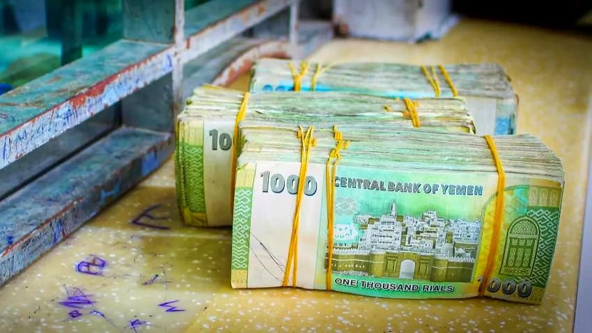 ثلاثة سيناريوهات محتملة لحل معضلة المرتبات في إطار التسوية المرتقبة