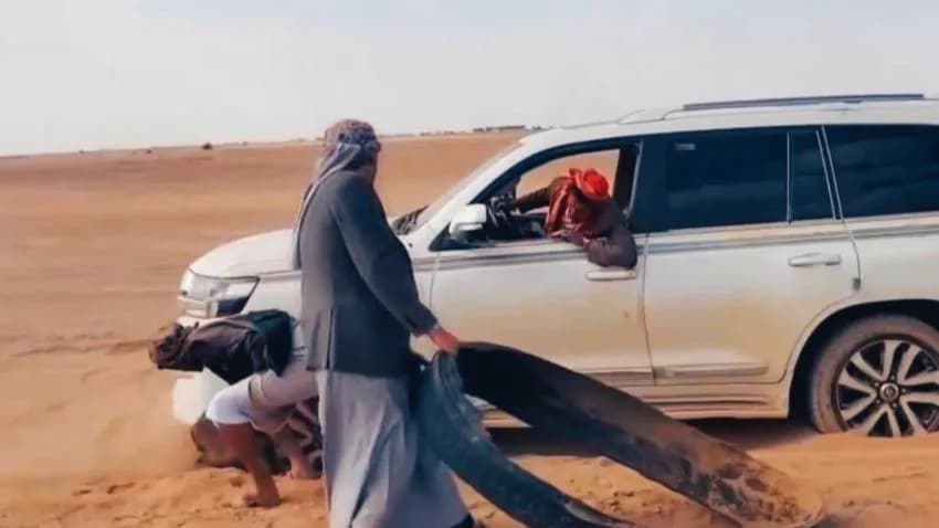 بين الأمل والحذر.. فتح طريق "مأرب - فرضة نهم" يعلق عليه المدنيون آمالهم في إنهاء معاناتهم