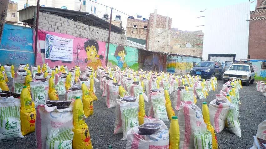 بحثا عن المعونات.. المساعدات الغذائية طوق نجاة لمواجهة احتياجات رمضان