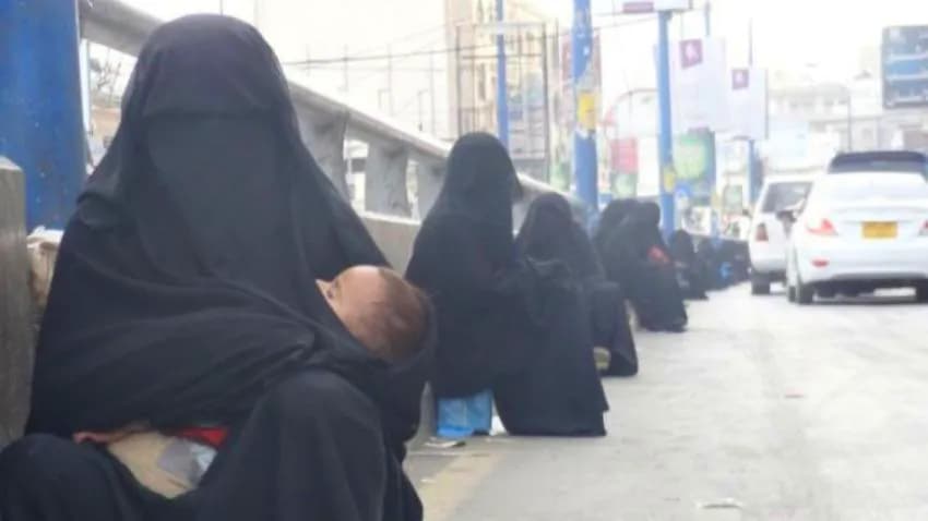 مظاهر جوع وتسوّل.. كيف تستغل مليشيا الحوثي معاناة المدنيين؟