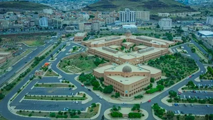 جريمة حوثية منظّمة.. نهب واستغلال أراضي الحرم الجامعي في صنعاء وذمار