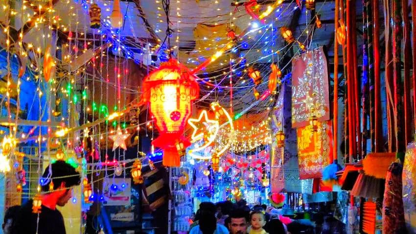 بمزيد من العوز المعيشي .. اليمنيون يستقبلون رمضان بعد 10 سنوات من الحرب
