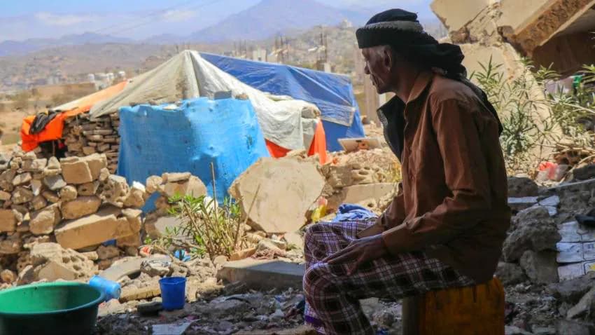تداعيات "كارثية" على حياة الملايين في اليمن بعد قرار تعليق المساعدات الأمريكية