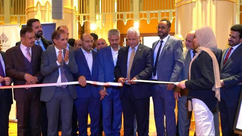 نظمه نادي الإعلاميين اليمنيين.. معرض للفن التشكيلي دعما للسلام في اليمن