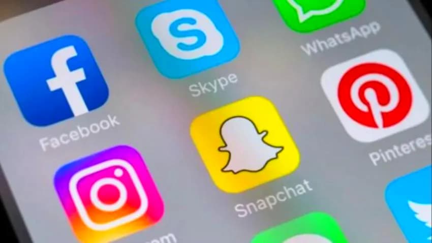 مواقع التواصل الاجتماعي: ساحة اليمنيين لتصفية حساباتهم