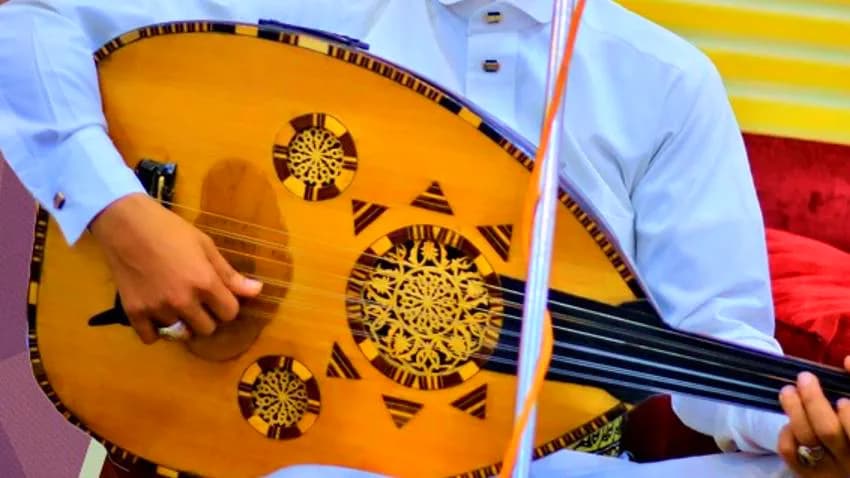 مليشيا الحوثي تواصل حملتها للتنكيل بالفنانين وملاك قاعات الأفراح