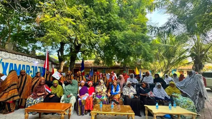 توكل كرمان تدعو لدعم جهود السلام والتنمية في الصومال